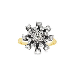 Pre Owned 18ct Diamond Cluster Ring ZV865